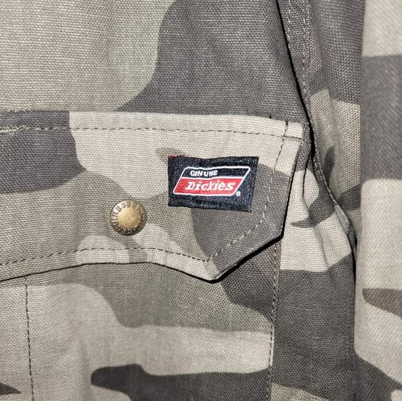 Dickies Men's Camo Jacket - Picture 4 of 9
